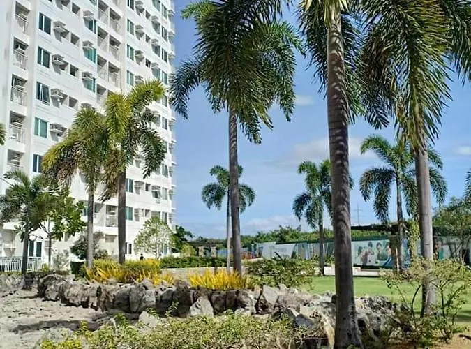 Hotel Alabang Homes 3*